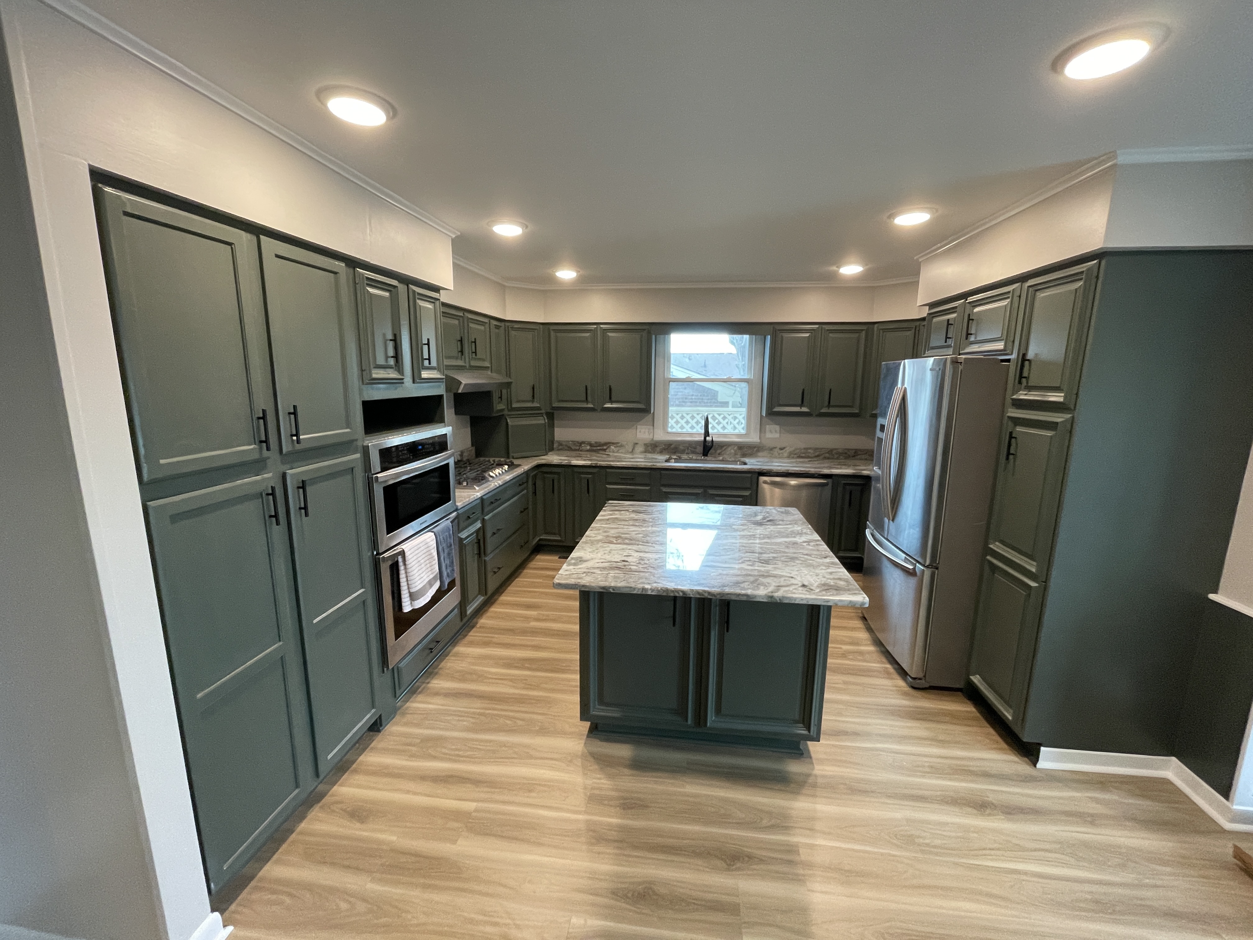 Kitchen Renovation in 1960s split level home